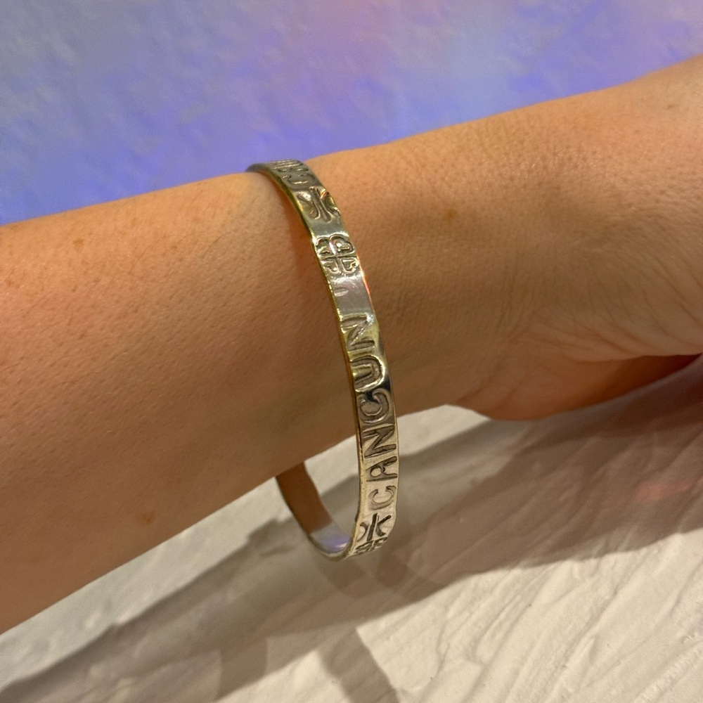 Vintage sterling Silver Cancun Bangle in excellent condition